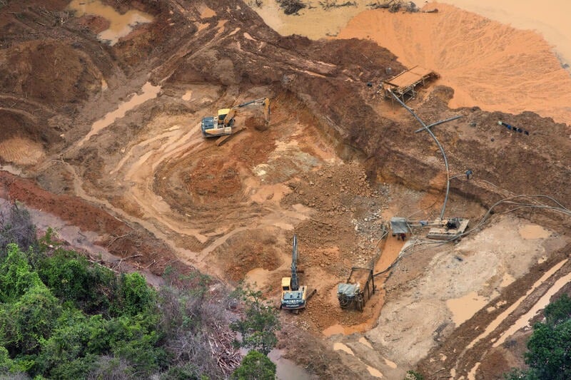 PL dos Minerais Críticos é aprovado sem salvaguardas ambientais, alerta Greenpeace Brasil